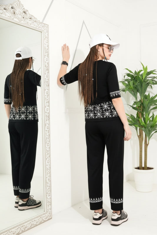 Black Geometric White Contrast Border Print Night Suit Set
