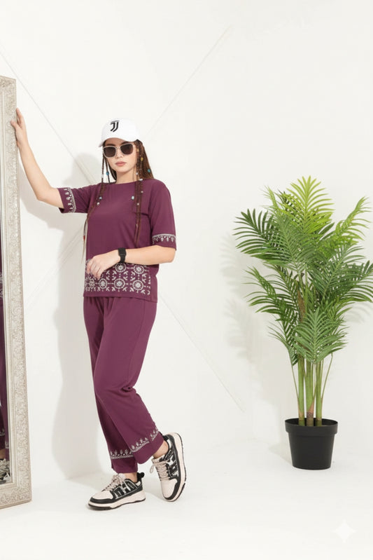 Wine Geometric White Contrast Border Print Night Suit Set