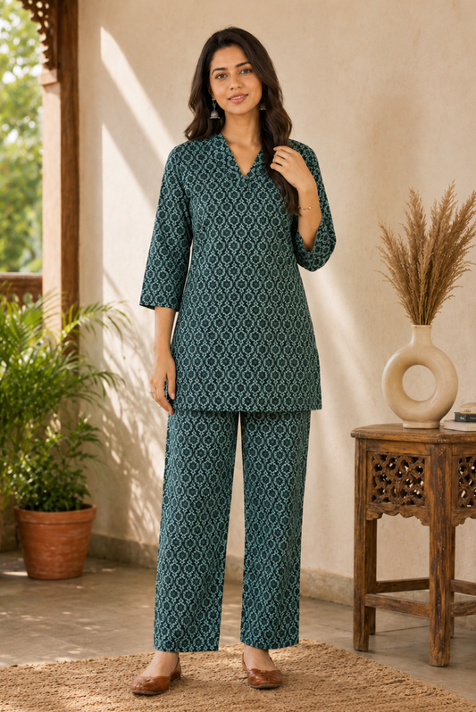 Marine Green trellis print rayon co-ord set with V-neck tunic and straight pants